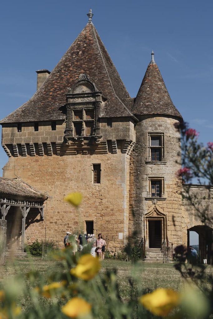 Appartement de la Tour de la Recette château de Biron