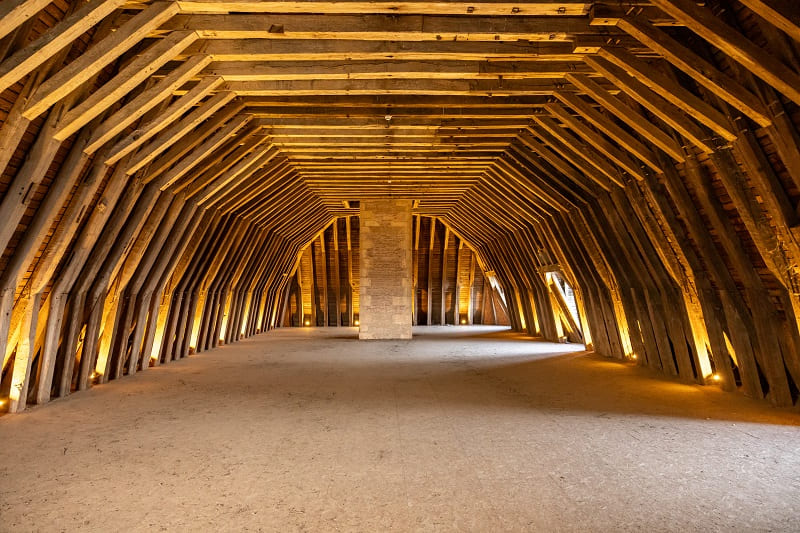 Charpente - Château de Biron @Déclic&Décolle