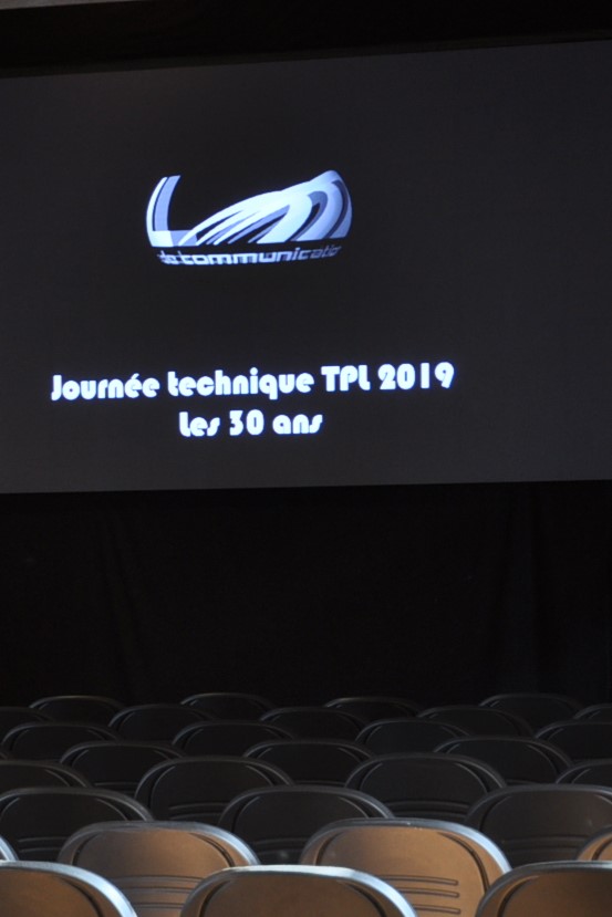 écran-salle-réunion-biron